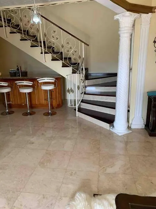 Hill Top View Villa Montego Bay 0*,